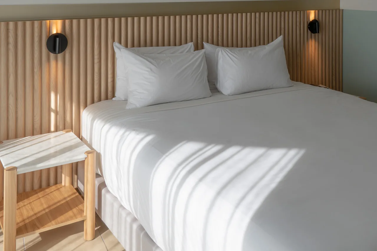 Grand Hotel and Casino Vanuatu — ภาพห้องพักและบรรยากาศ