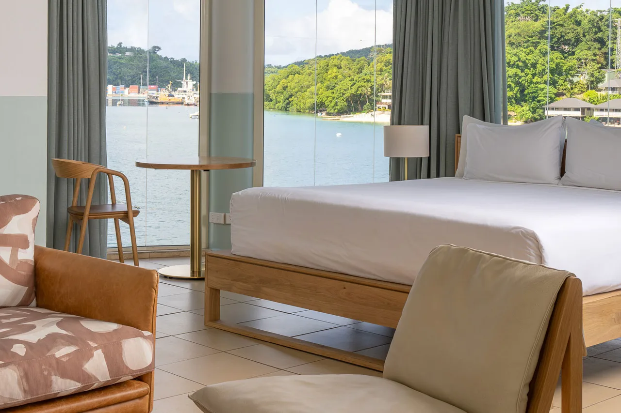 Grand Hotel and Casino Vanuatu — ภาพห้องพักและบรรยากาศ