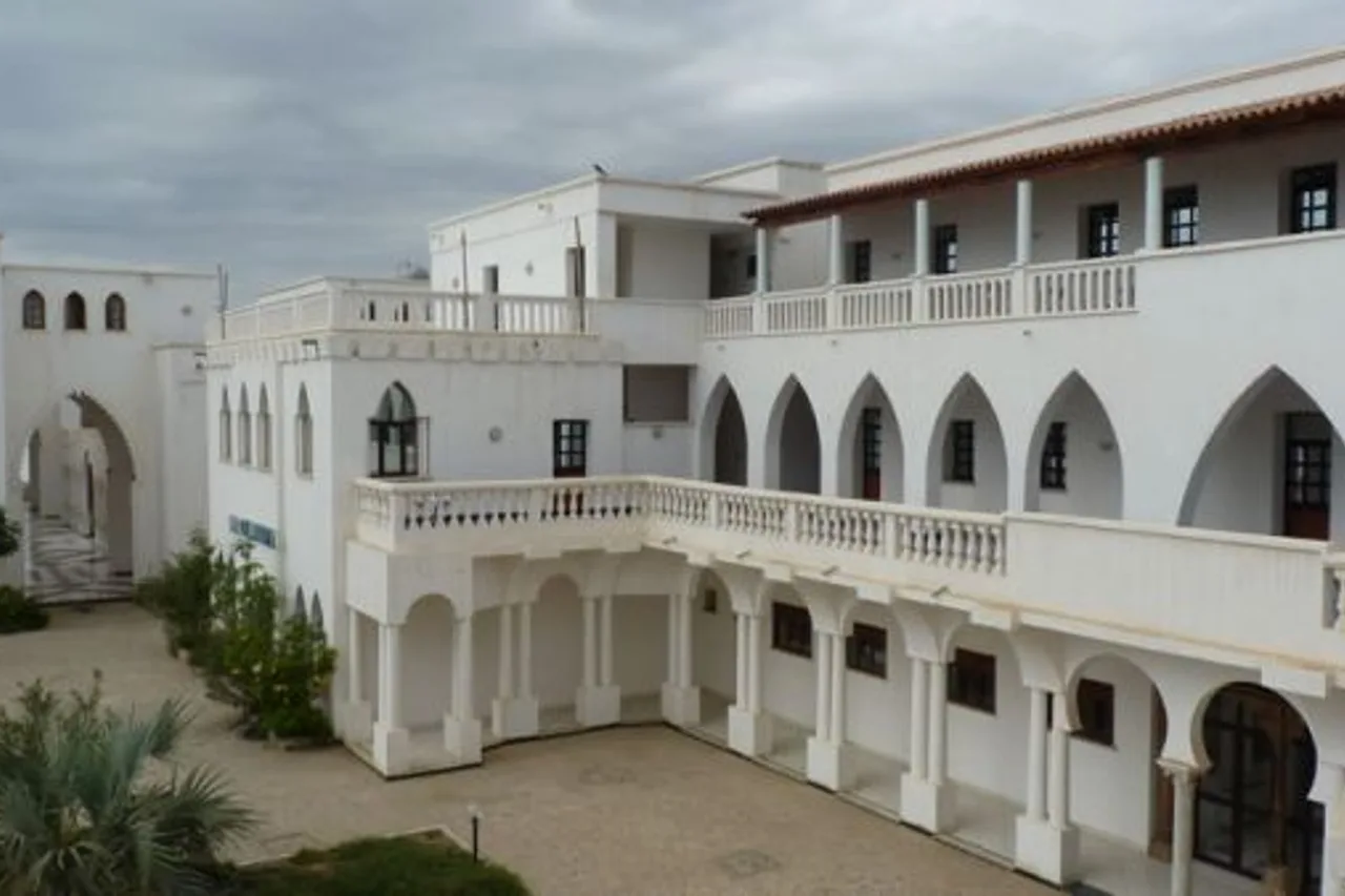 Grand Hotel Dahlak (Dahlak Hotel) — ภาพห้องพักและบรรยากาศ