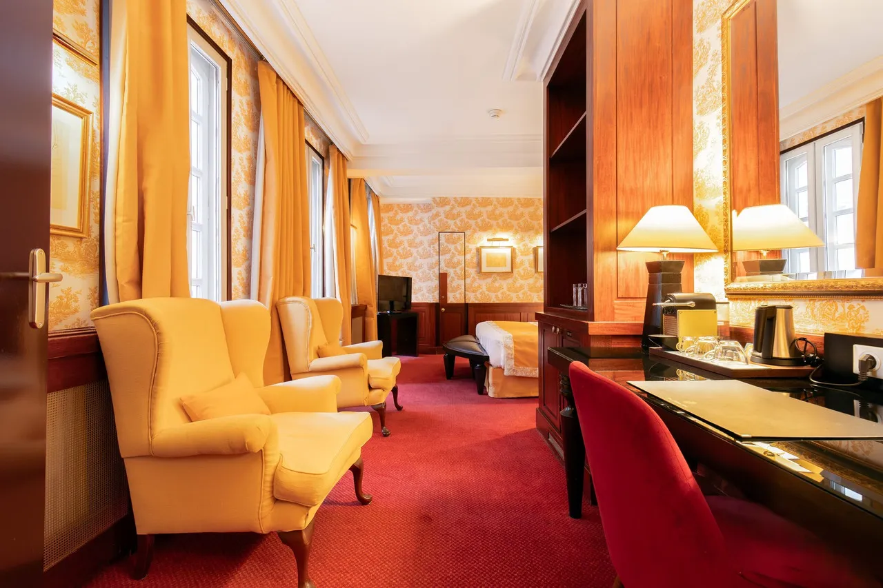 Grand Hôtel de l'Opéra — rooms and atmosphere