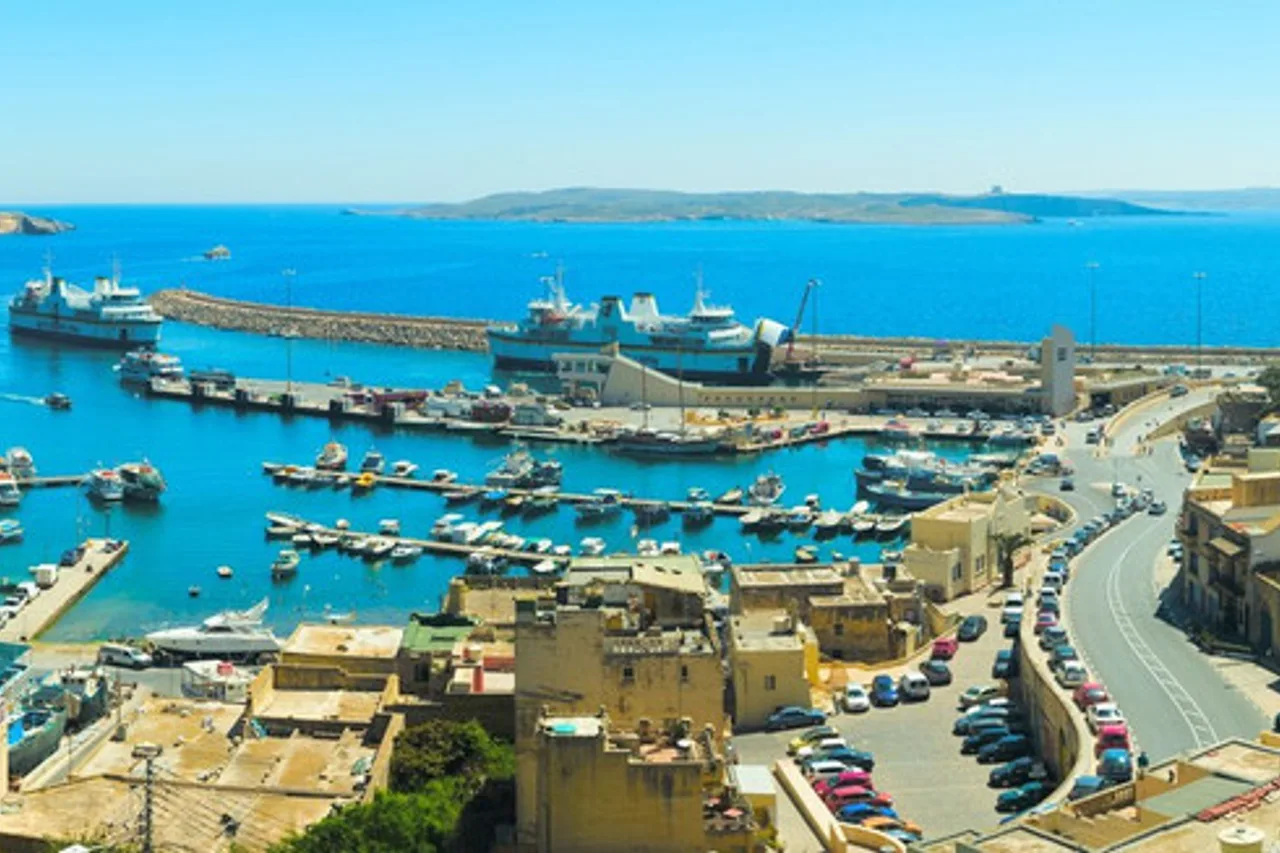 Grand Hotel Gozo — ภาพห้องพักและบรรยากาศ