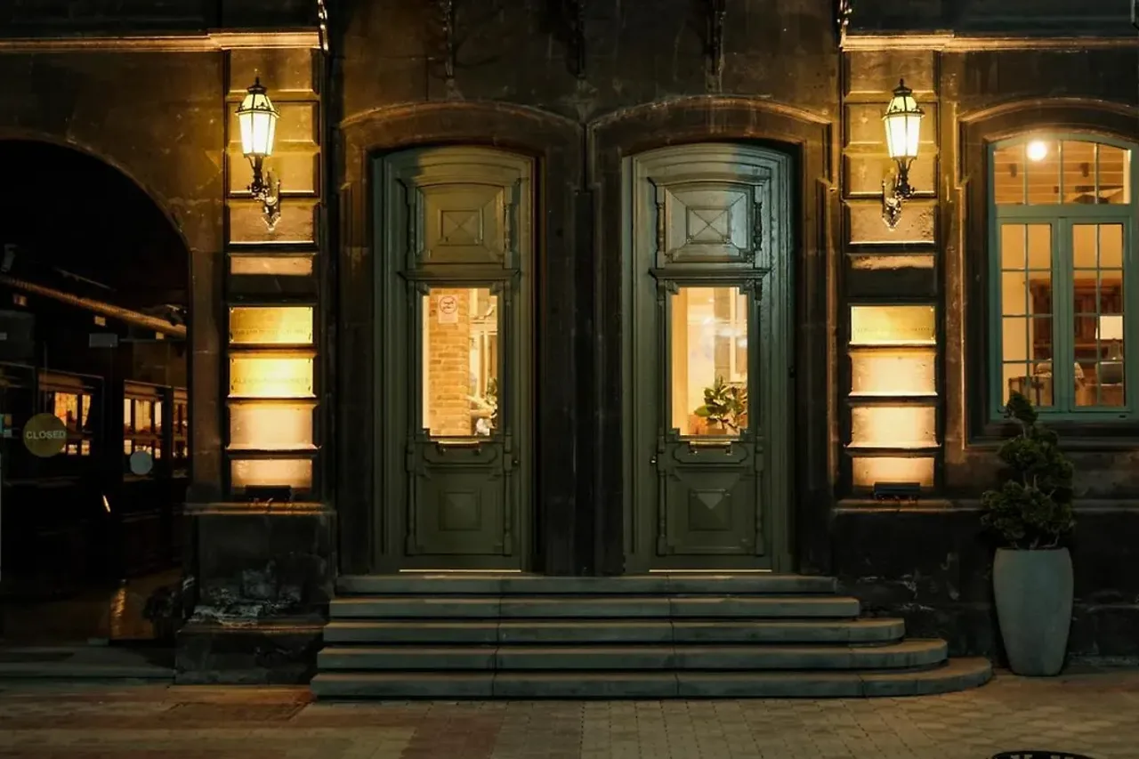 GRAND HOTEL GYUMRI by APRICOT Hotels — ภาพห้องพักและบรรยากาศ