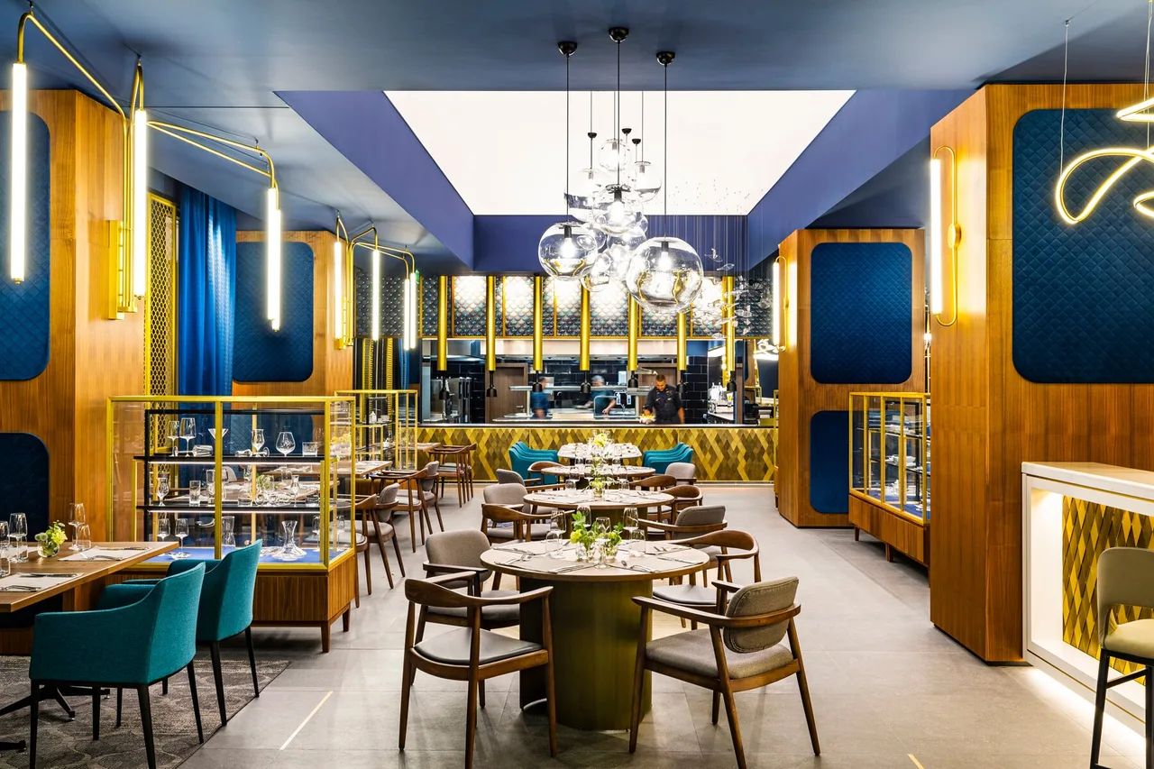 Grand Hotel Millennium Sofia — ภาพห้องพักและบรรยากาศ