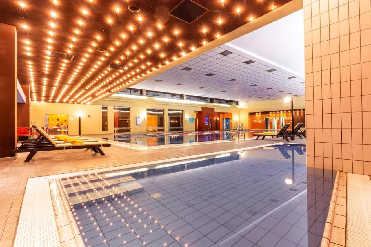 Grand Hotel Plovdiv — ภาพห้องพักและบรรยากาศ