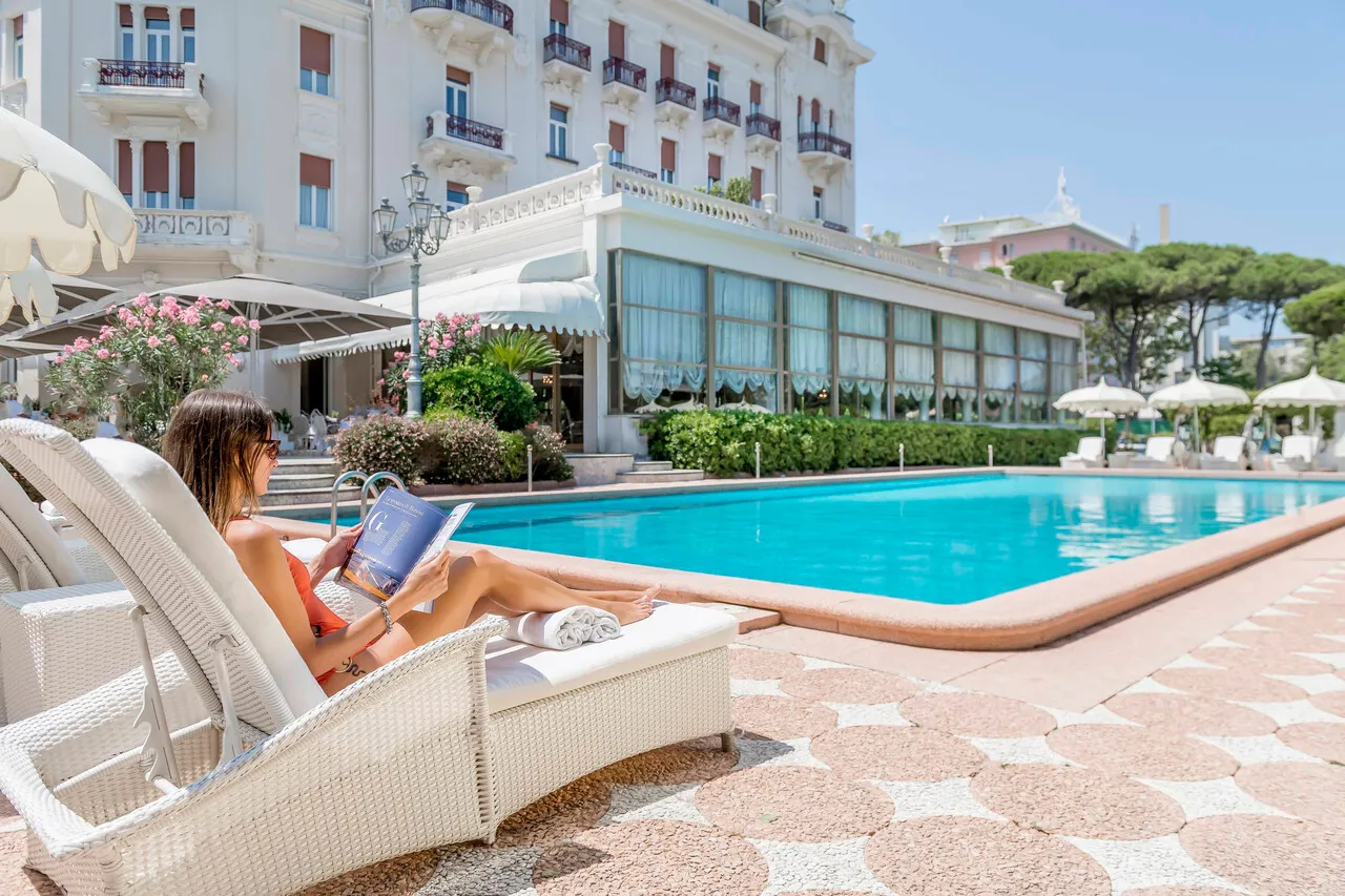 Grand Hotel Rimini — rooms and atmosphere
