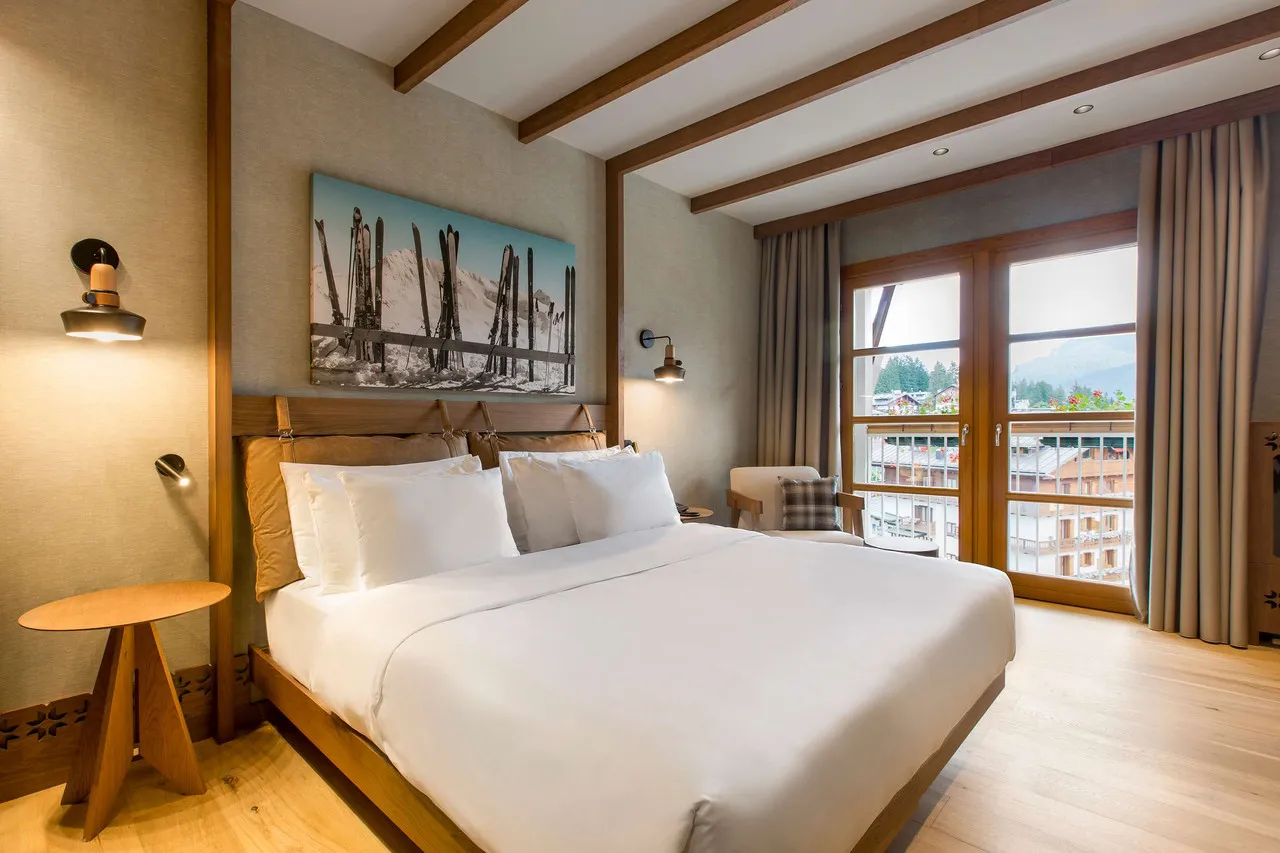 Grand Hotel Savoia Cortina — rooms and atmosphere