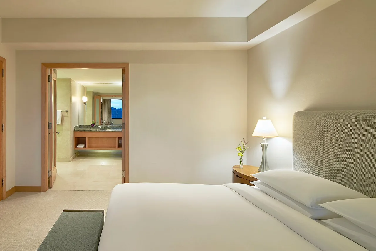 Grand Hyatt Incheon — rooms and atmosphere