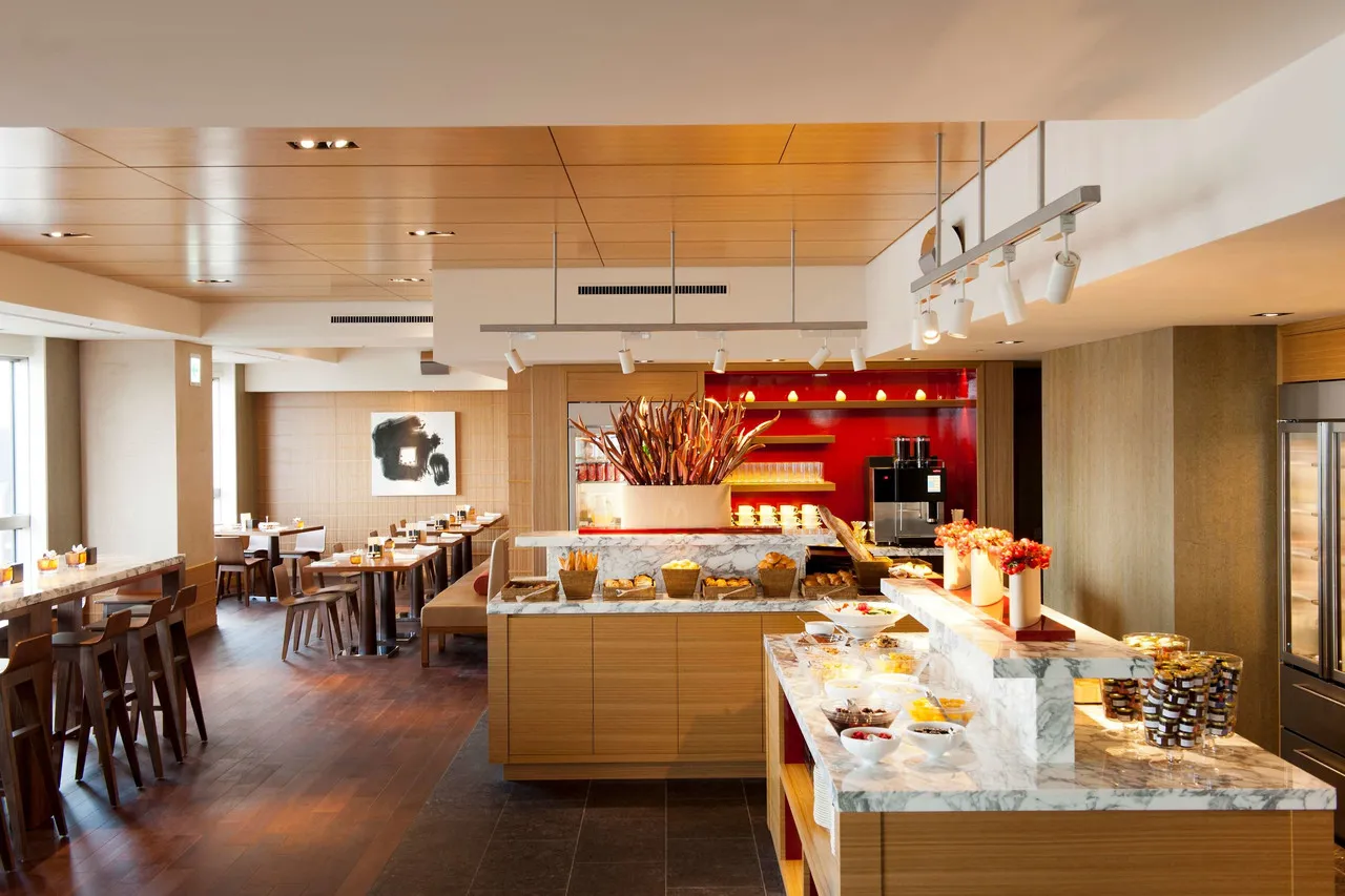 Grand Hyatt Tokyo — rooms and atmosphere