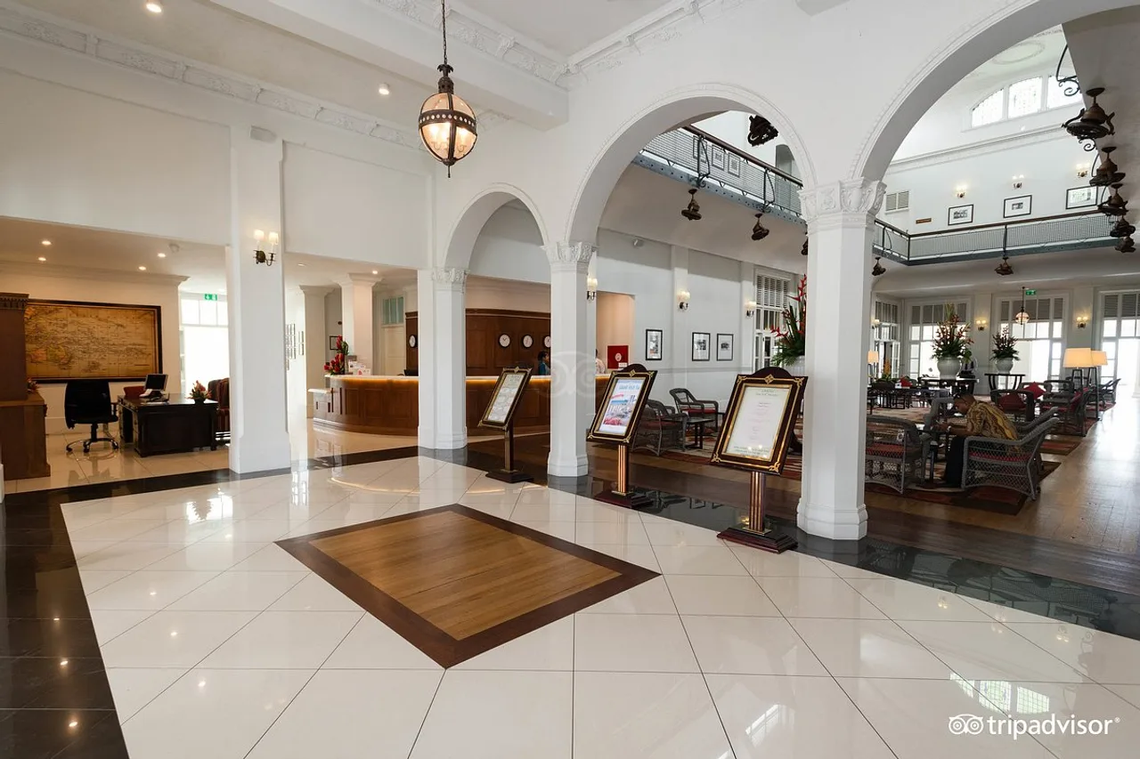 Grand Pacific Hotel — rooms and atmosphere