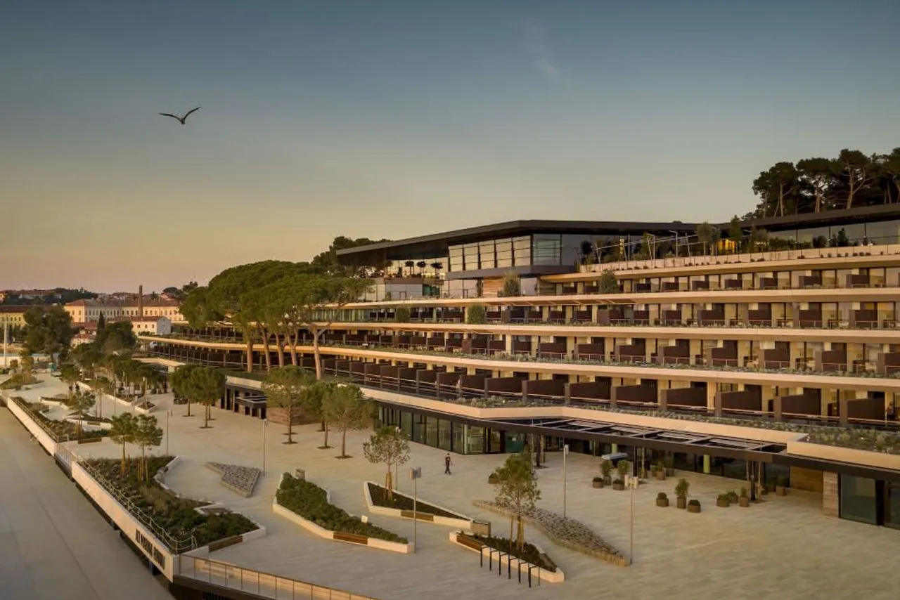 Grand Park Hotel Rovinj by Maistra Collection — ภาพห้องพักและบรรยากาศ