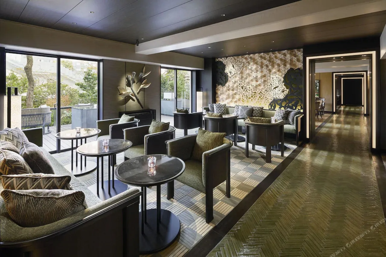 Grand Prince Hotel Shin Takanawa — rooms and atmosphere