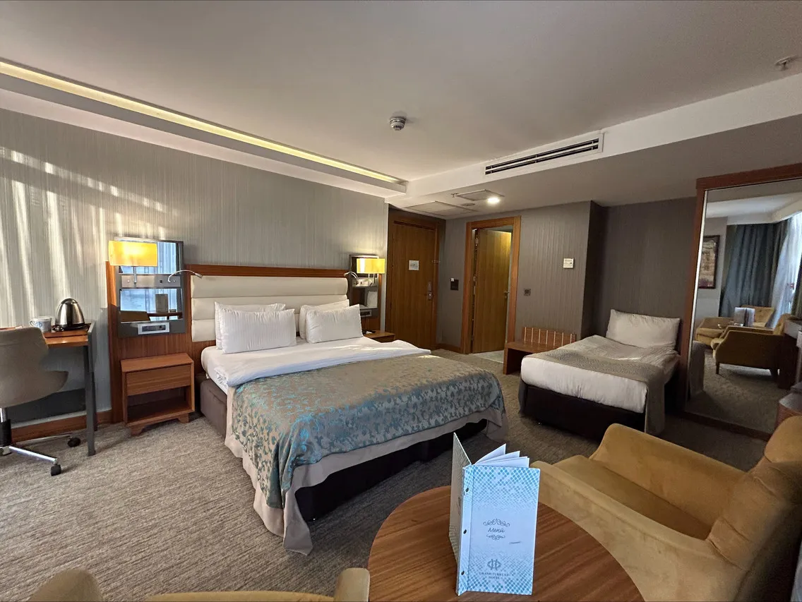 Grand Turkuaz Hotel — rooms and atmosphere