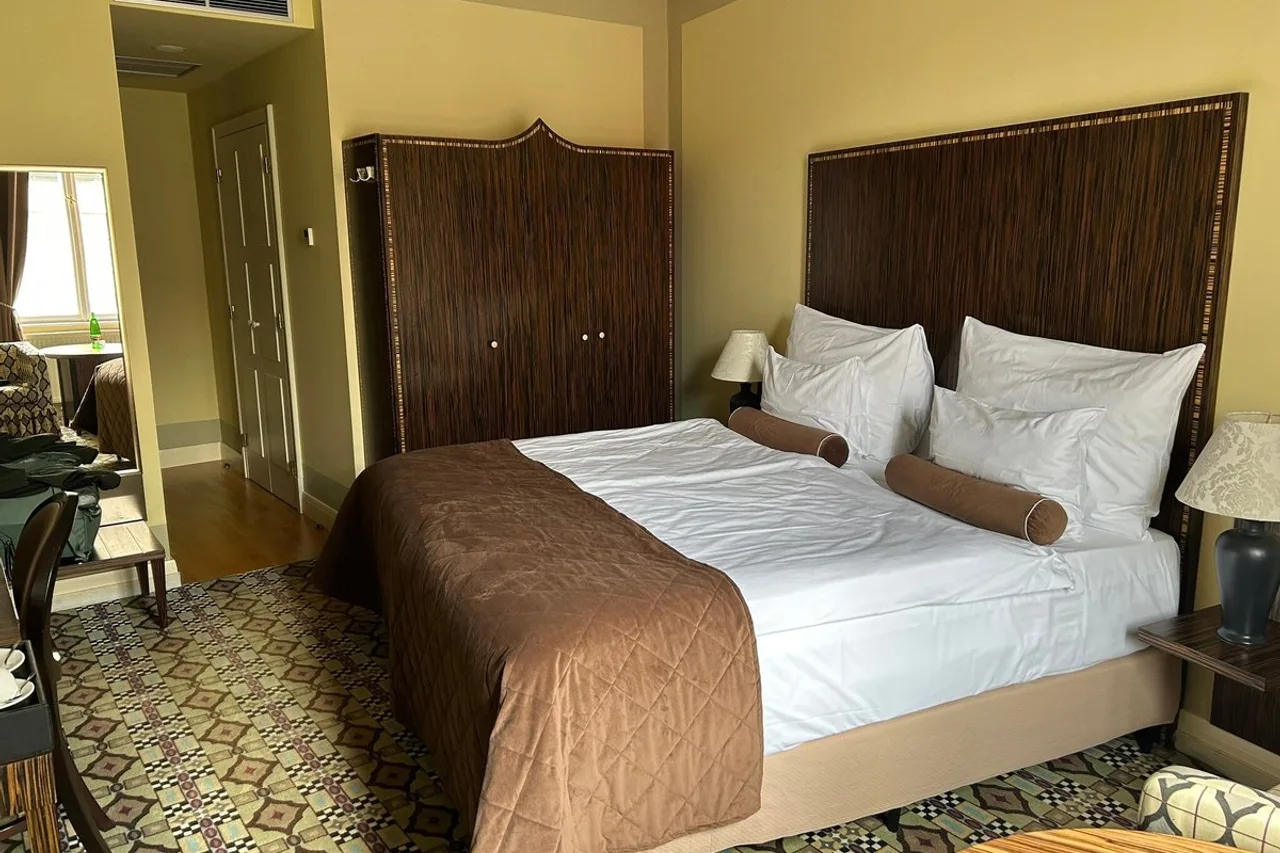 Grandezza Hotel Luxury Palace — ภาพห้องพักและบรรยากาศ
