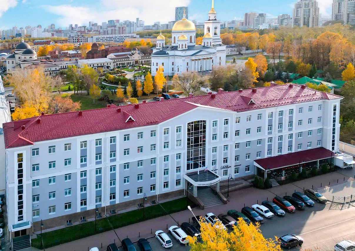 Green Park Hotel — rooms and atmosphere