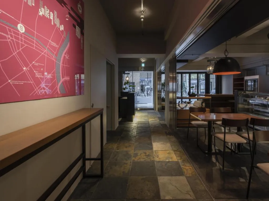 GRIDS AKIHABARA TOKYO — ภาพห้องพักและบรรยากาศ