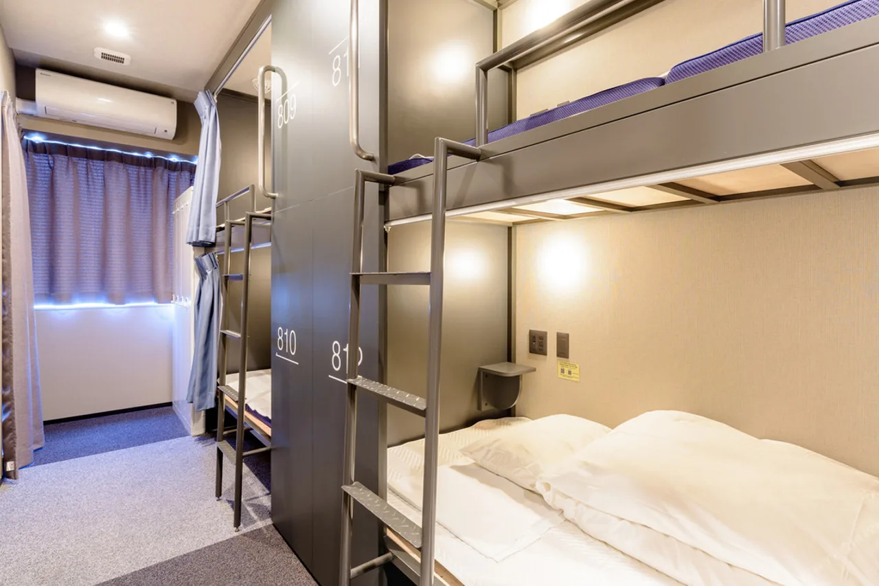 GRIDS Tokyo Shinjuku Hotel & Hostel — 酒店