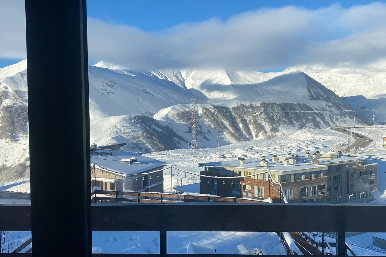 Gudauri Diamond — rooms and atmosphere