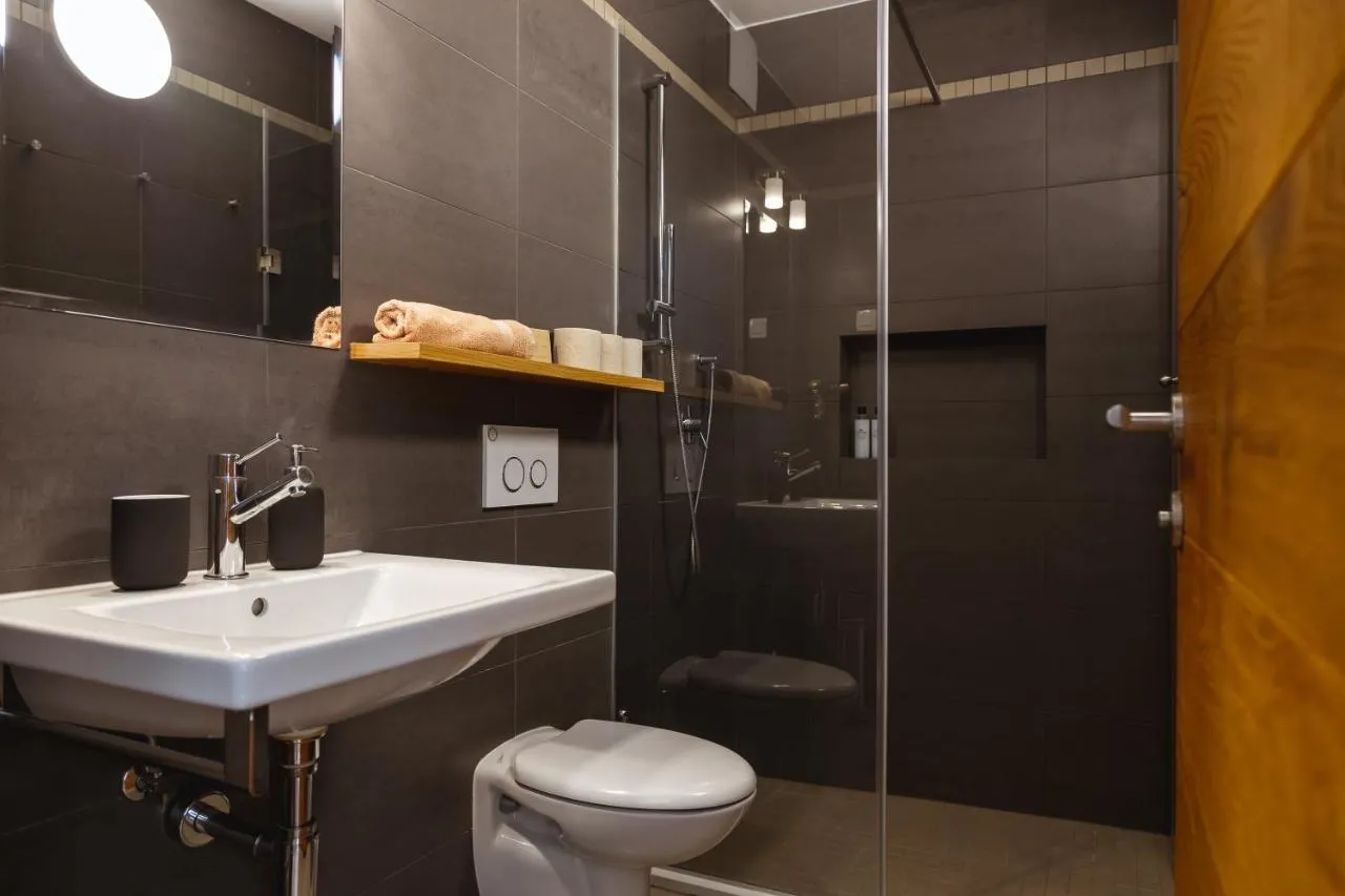 Guest House PachaMama Pleasant Stay — ภาพห้องพักและบรรยากาศ