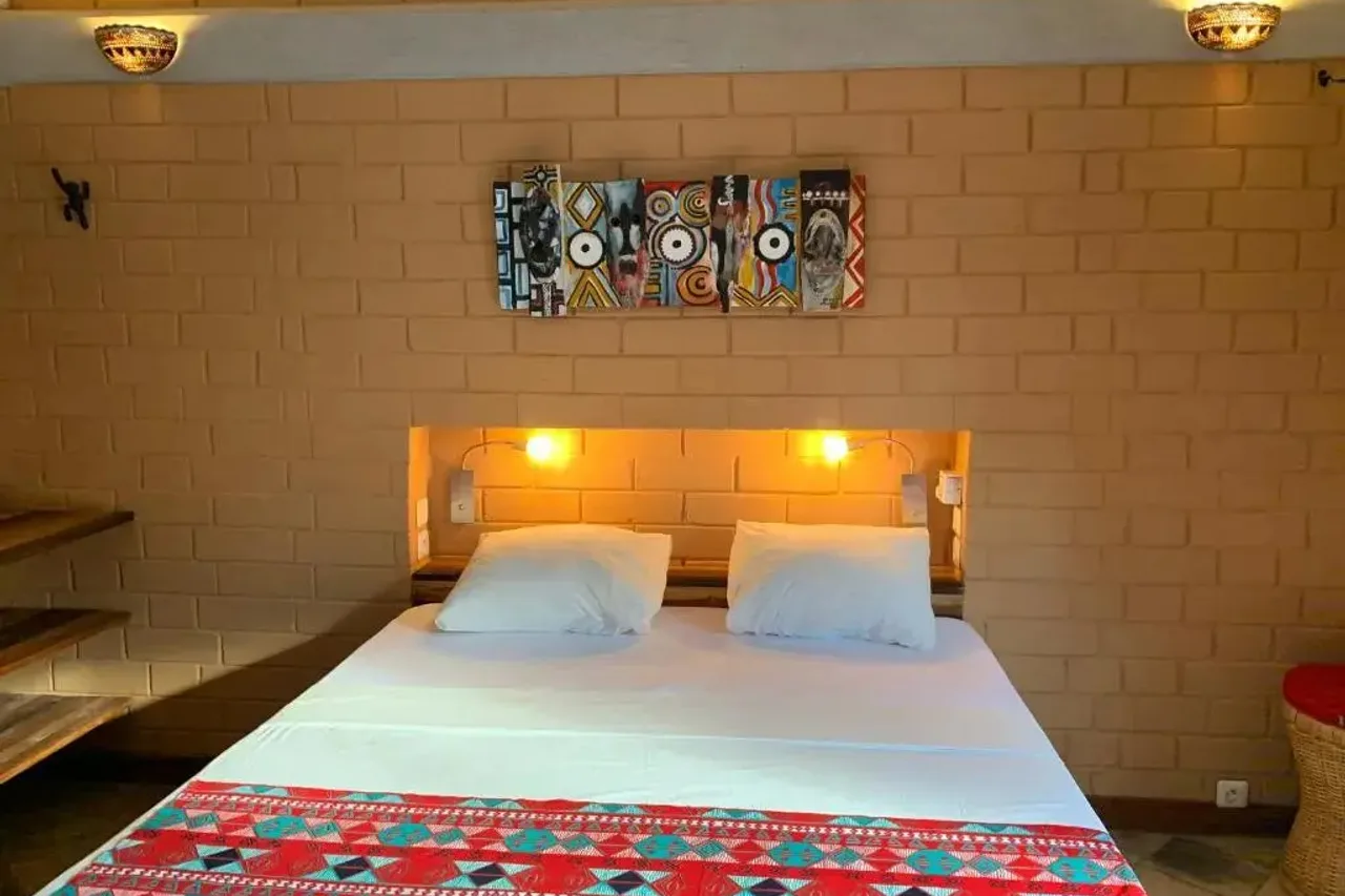 Hôtel Amédzépé — ภาพห้องพักและบรรยากาศ