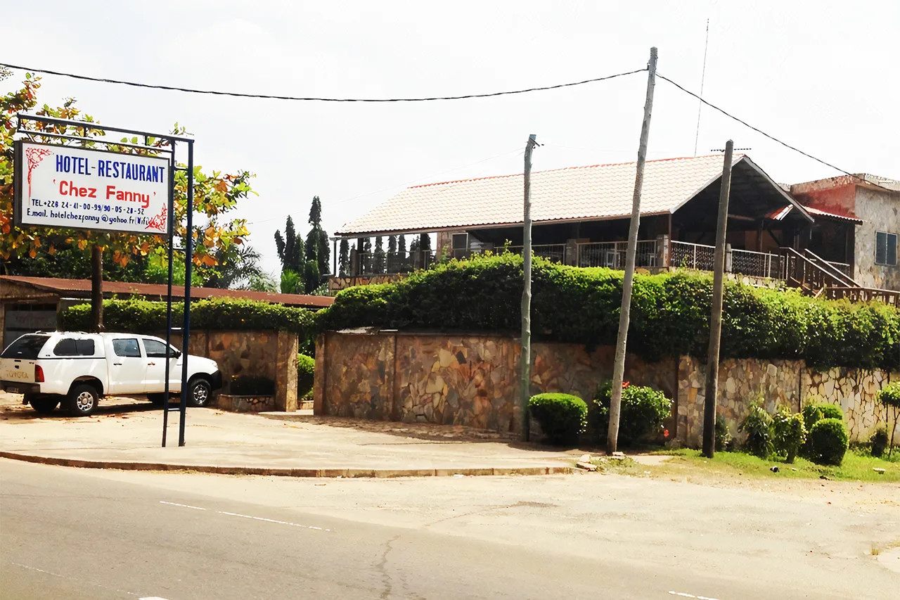 Hôtel Chez Fanny — กปาลีเม