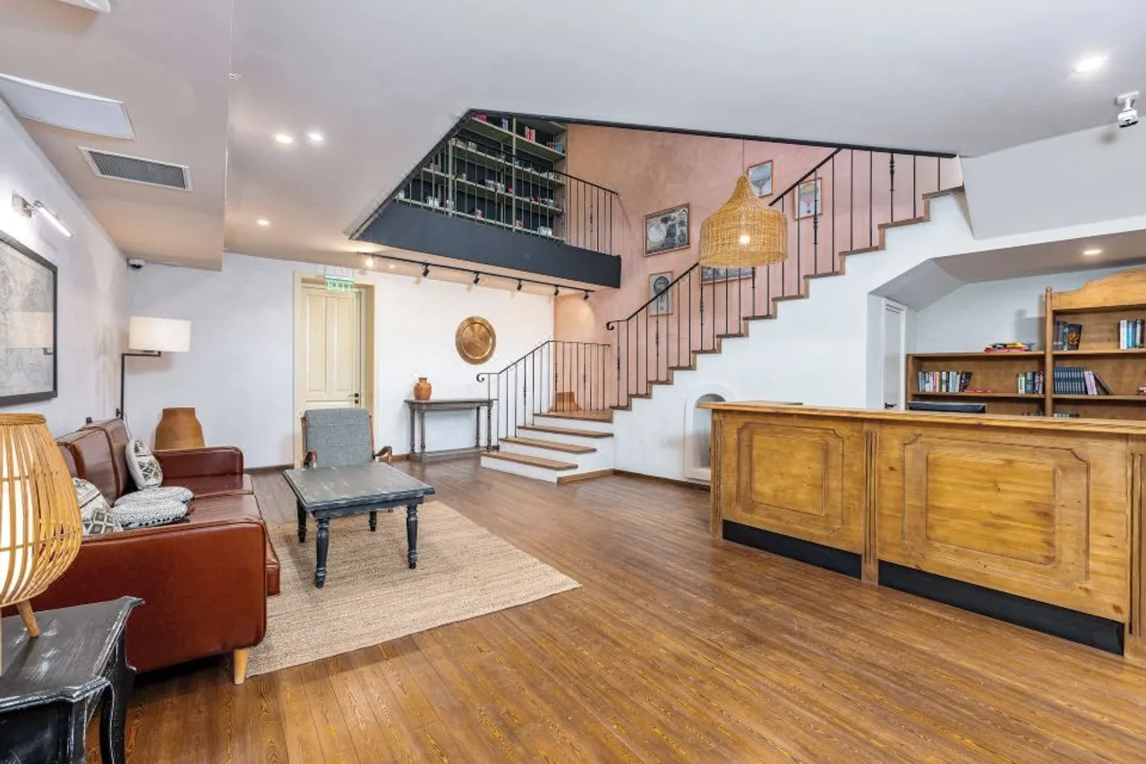 Hameau Mukhrani — rooms and atmosphere