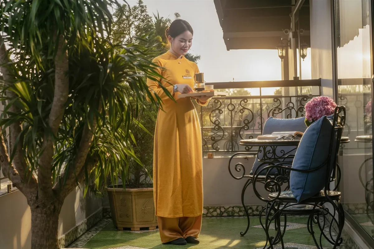 Hanoi Pearl Hotel — rooms and atmosphere
