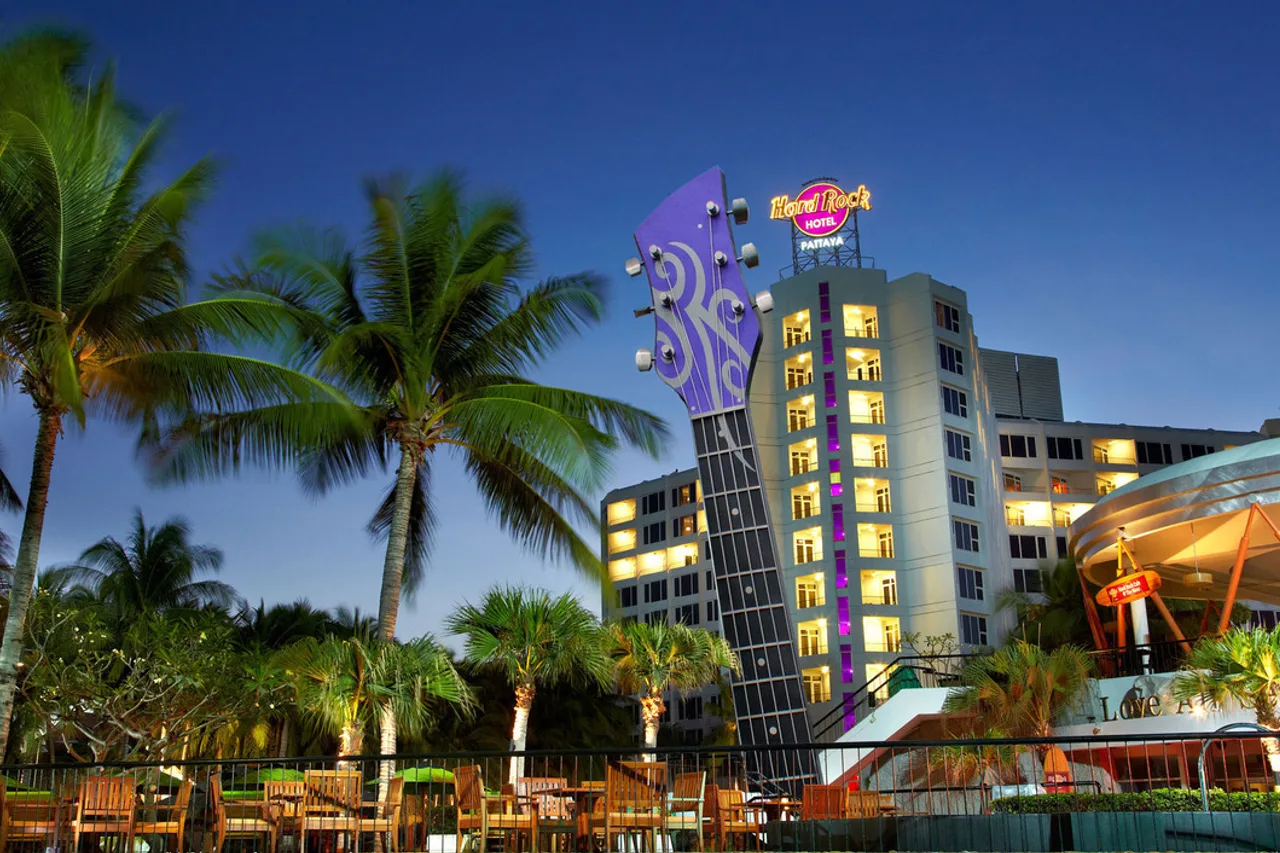 Hard Rock Hotel Pattaya — rooms and atmosphere