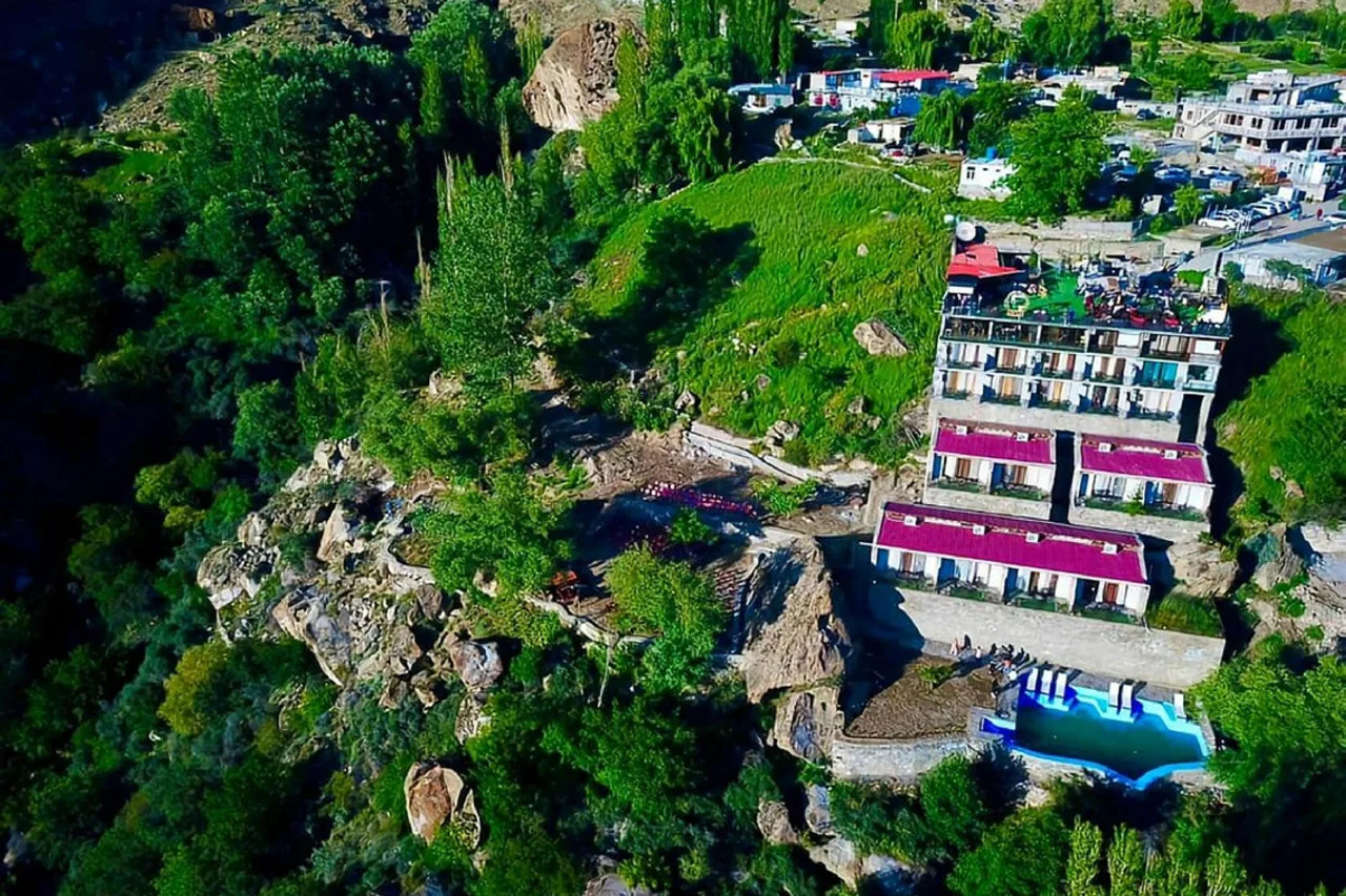 Hard Rock Hunza Resort & Villas — ภาพห้องพักและบรรยากาศ