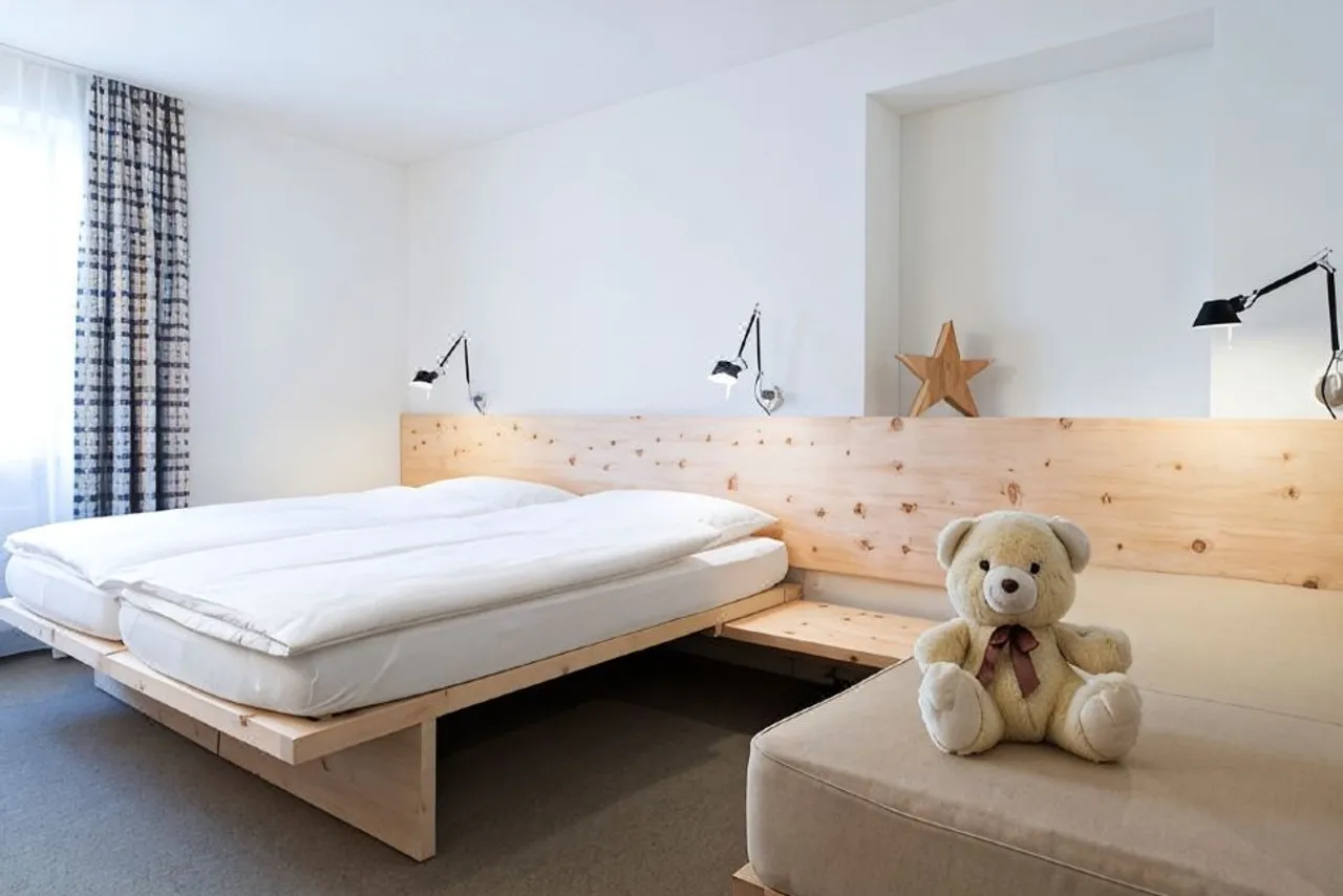 Hotel Hauser St. Moritz — ภาพห้องพักและบรรยากาศ