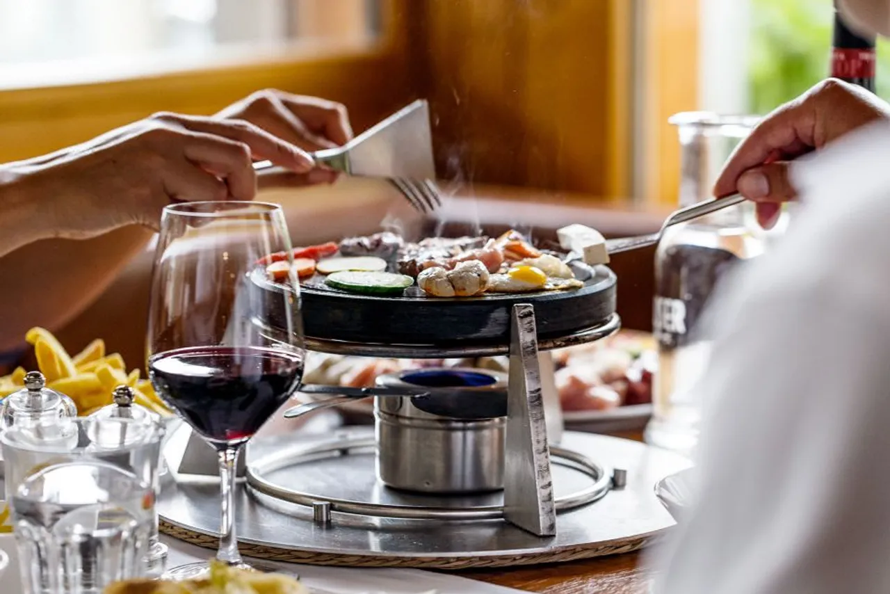 Hotel Hauser St. Moritz — ภาพห้องพักและบรรยากาศ