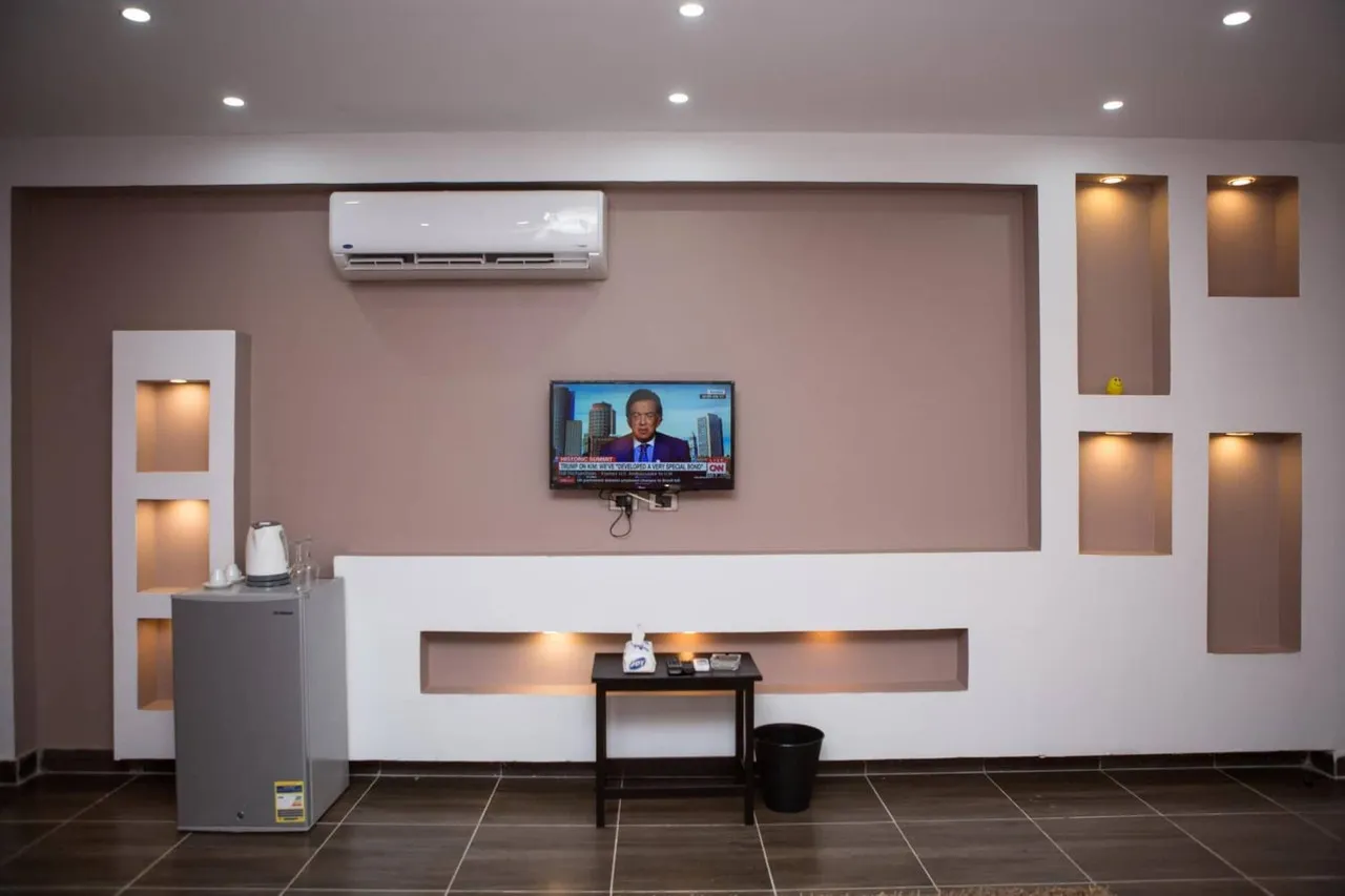 Hayat Pyramids View Hotel — rooms and atmosphere