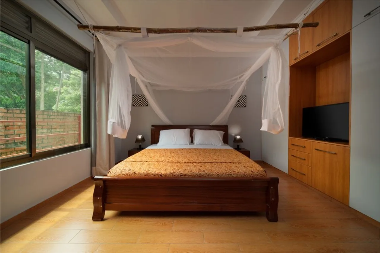 Heaven Boutique Hotel & Restaurant — โรงแรมในคิกาลี