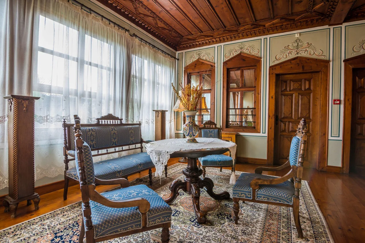 Hebros Hotel — ภาพห้องพักและบรรยากาศ