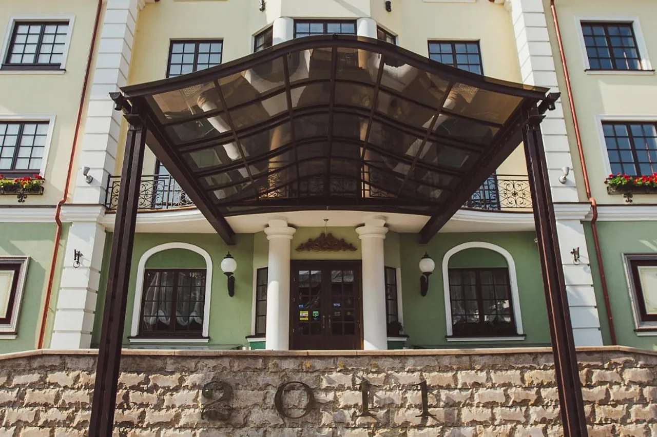 Hermitage Hotel — ภาพห้องพักและบรรยากาศ
