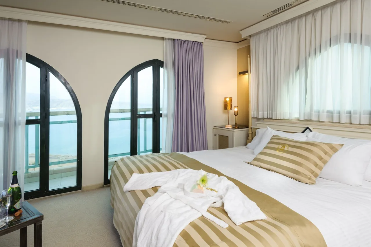 Herods Palace Hotel — ภาพห้องพักและบรรยากาศ