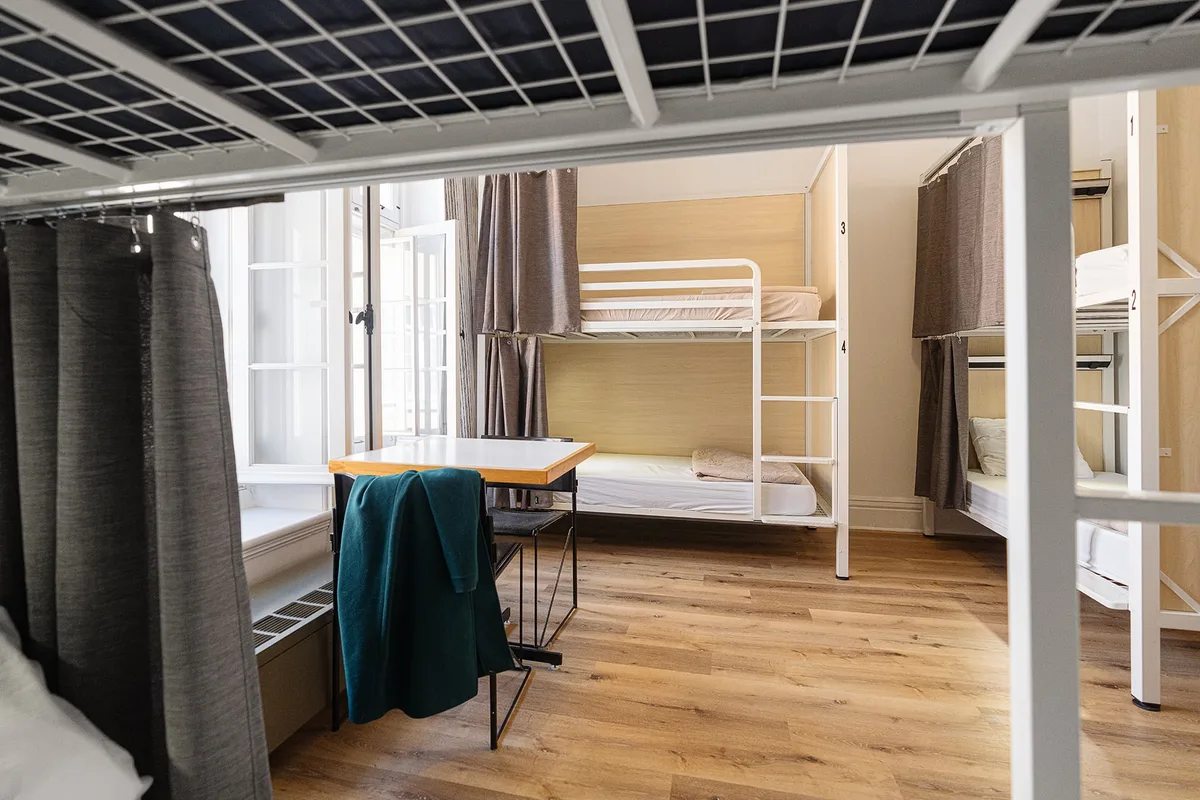 HI Quebec – Auberge Internationale de Québec — ภาพห้องพักและบรรยากาศ
