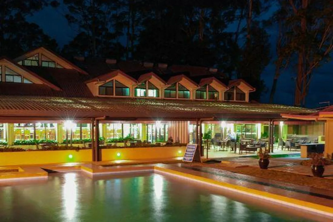 Highlander Hotel & Apartments — ภาพห้องพักและบรรยากาศ