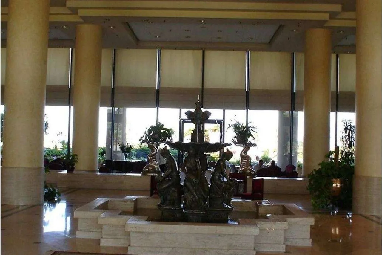 Hilton Algiers — ภาพห้องพักและบรรยากาศ