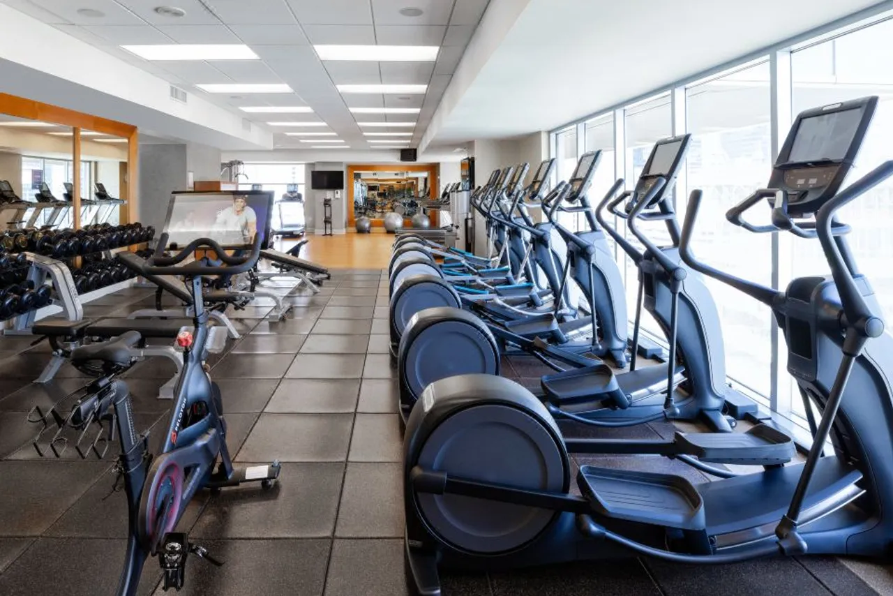 Hilton Americas-Houston — ภาพห้องพักและบรรยากาศ