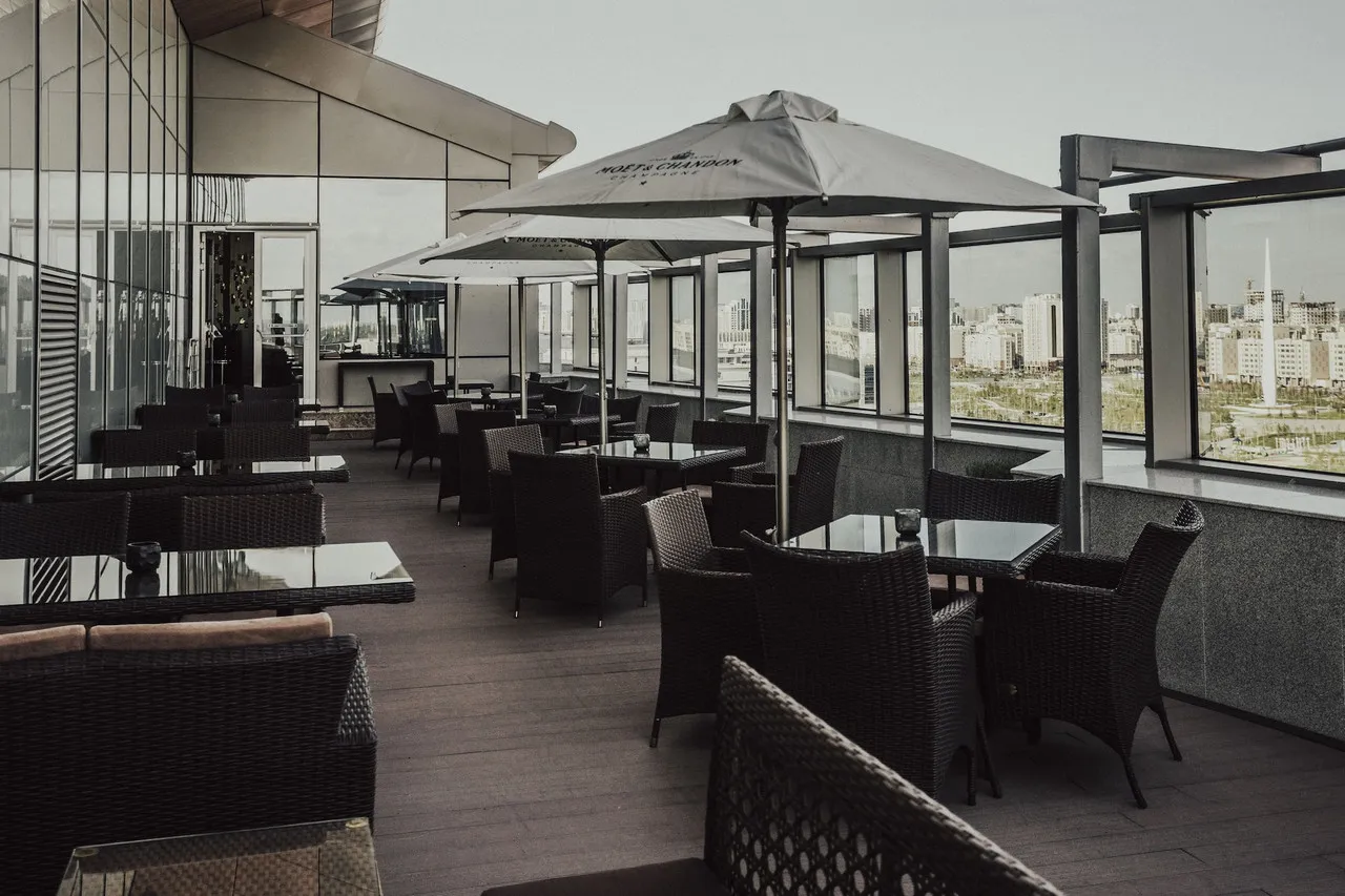 Hilton Astana — rooms and atmosphere