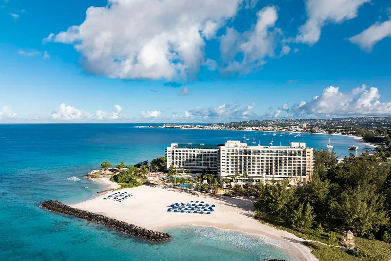 Hilton Barbados Resort — โรงแรมในบริดจ์ทาวน์