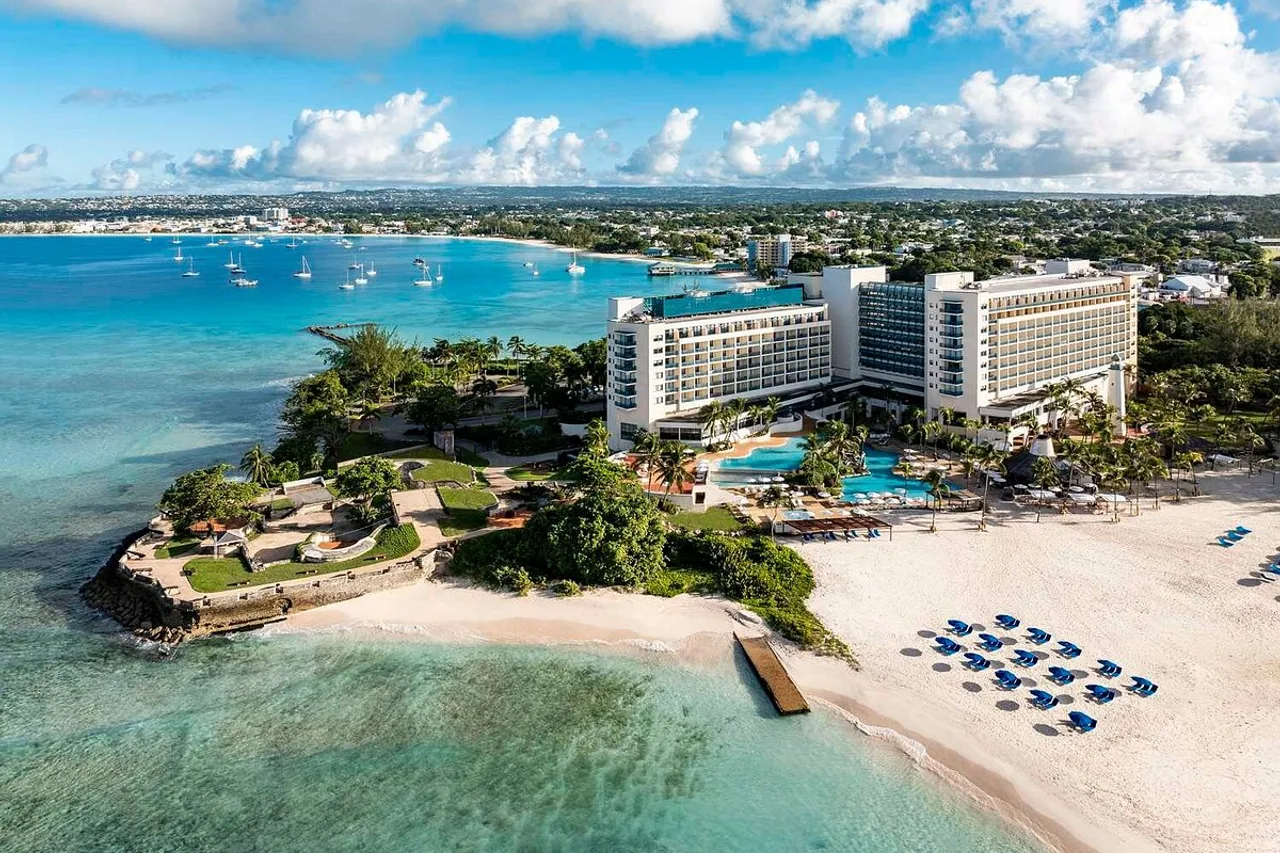 Hilton Barbados Resort — rooms and atmosphere