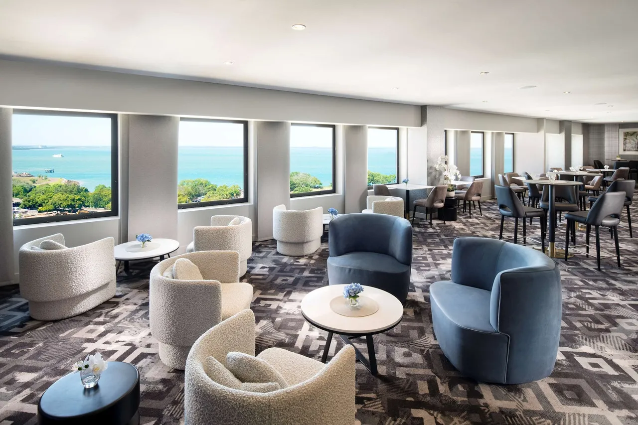 Hilton Darwin — rooms and atmosphere