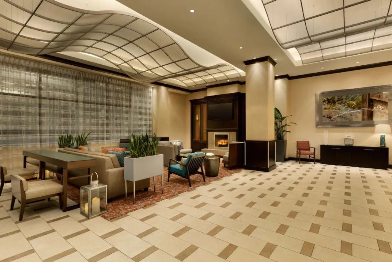 Hilton Garden Inn Atlanta Downtown — ภาพห้องพักและบรรยากาศ