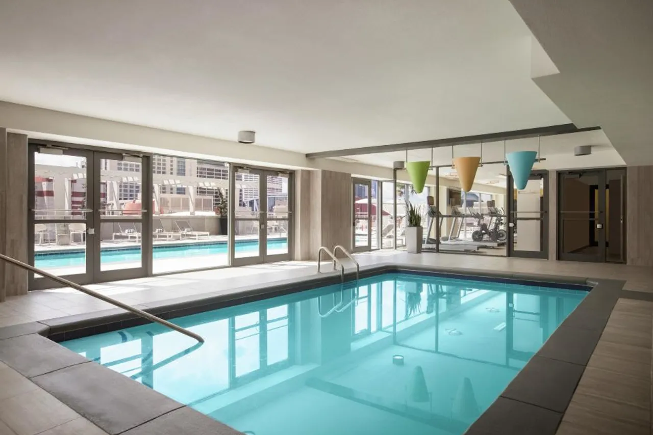 Hilton Garden Inn Atlanta Downtown — ภาพห้องพักและบรรยากาศ
