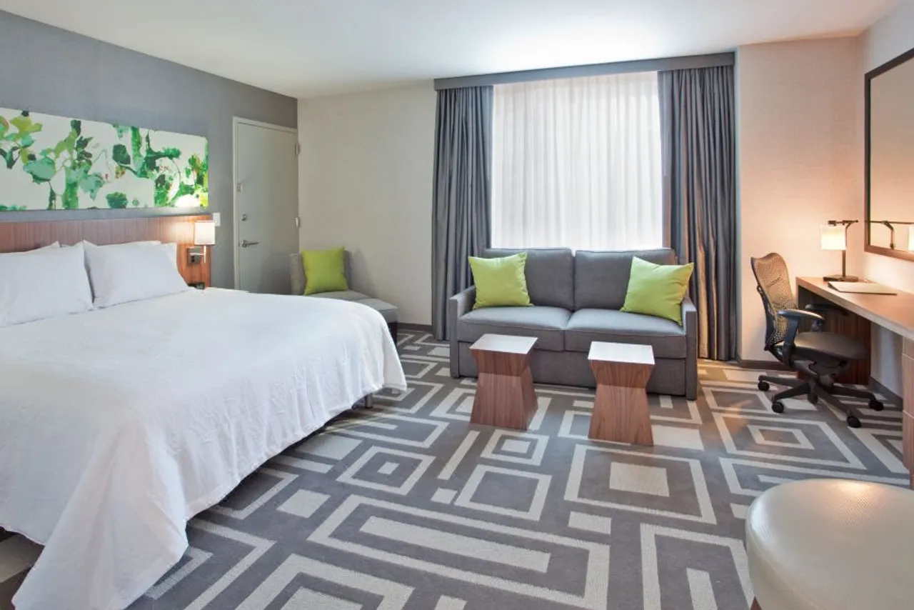 Hilton Garden Inn New York/Central Park South-Midtown West — โรงแรมในนิวยอร์ก