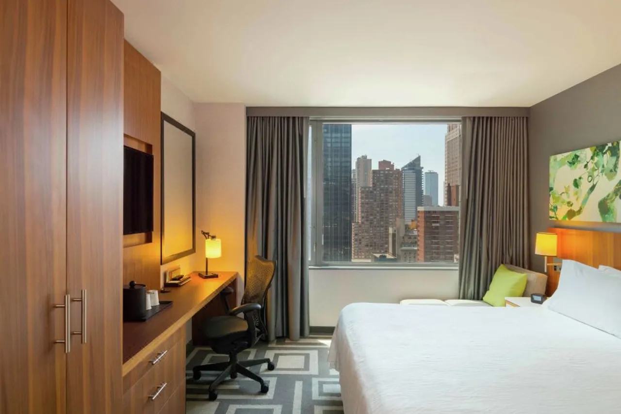 Hilton Garden Inn New York/Central Park South-Midtown West — ภาพห้องพักและบรรยากาศ