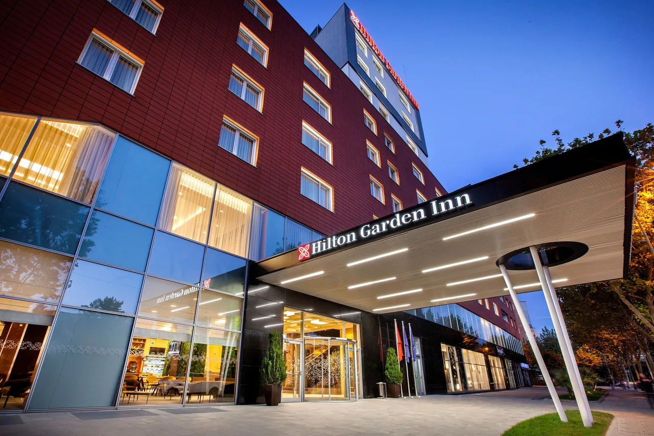 Hilton Garden Inn Tirana — โรงแรมในติรานา