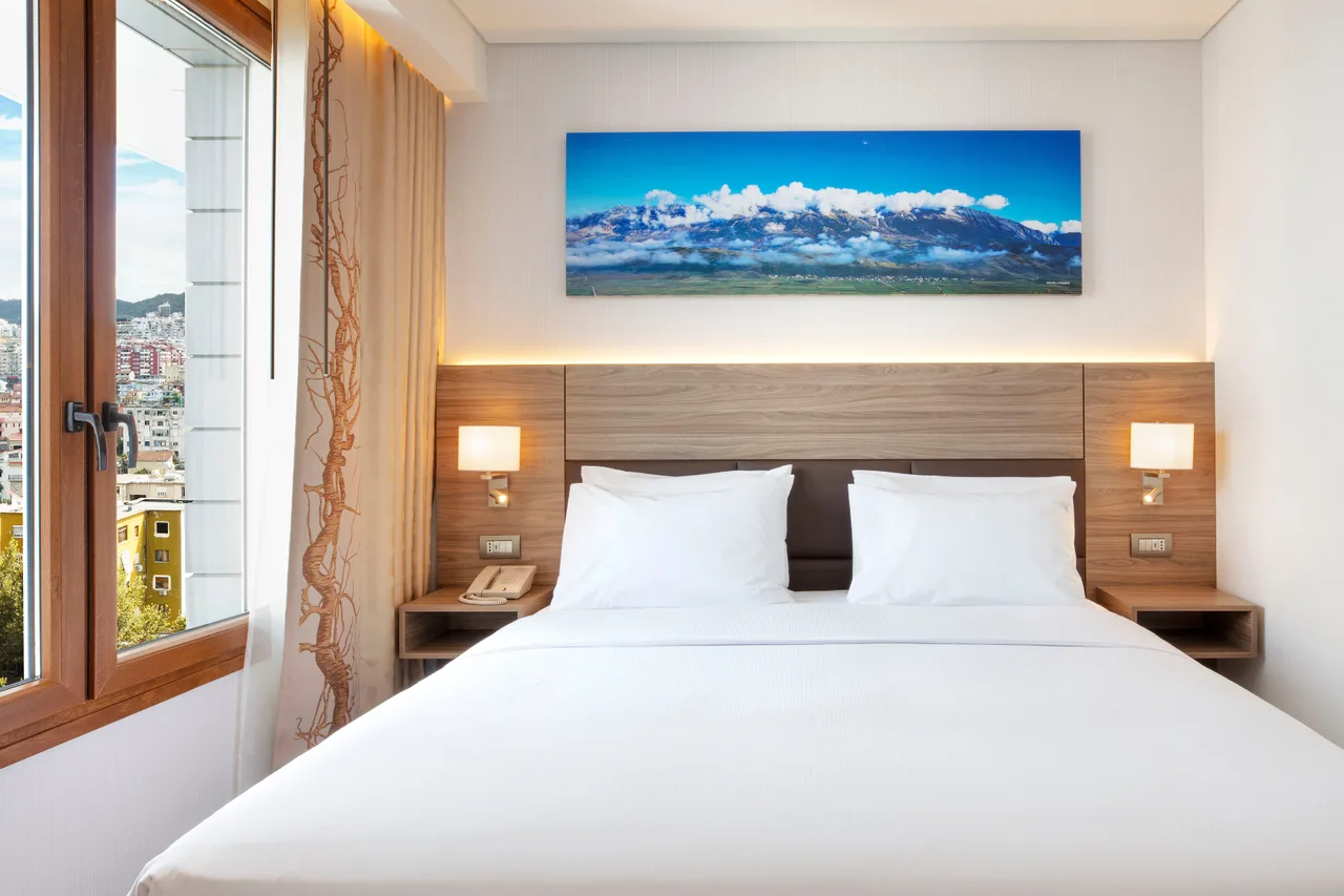 Hilton Garden Inn Tirana — ภาพห้องพักและบรรยากาศ