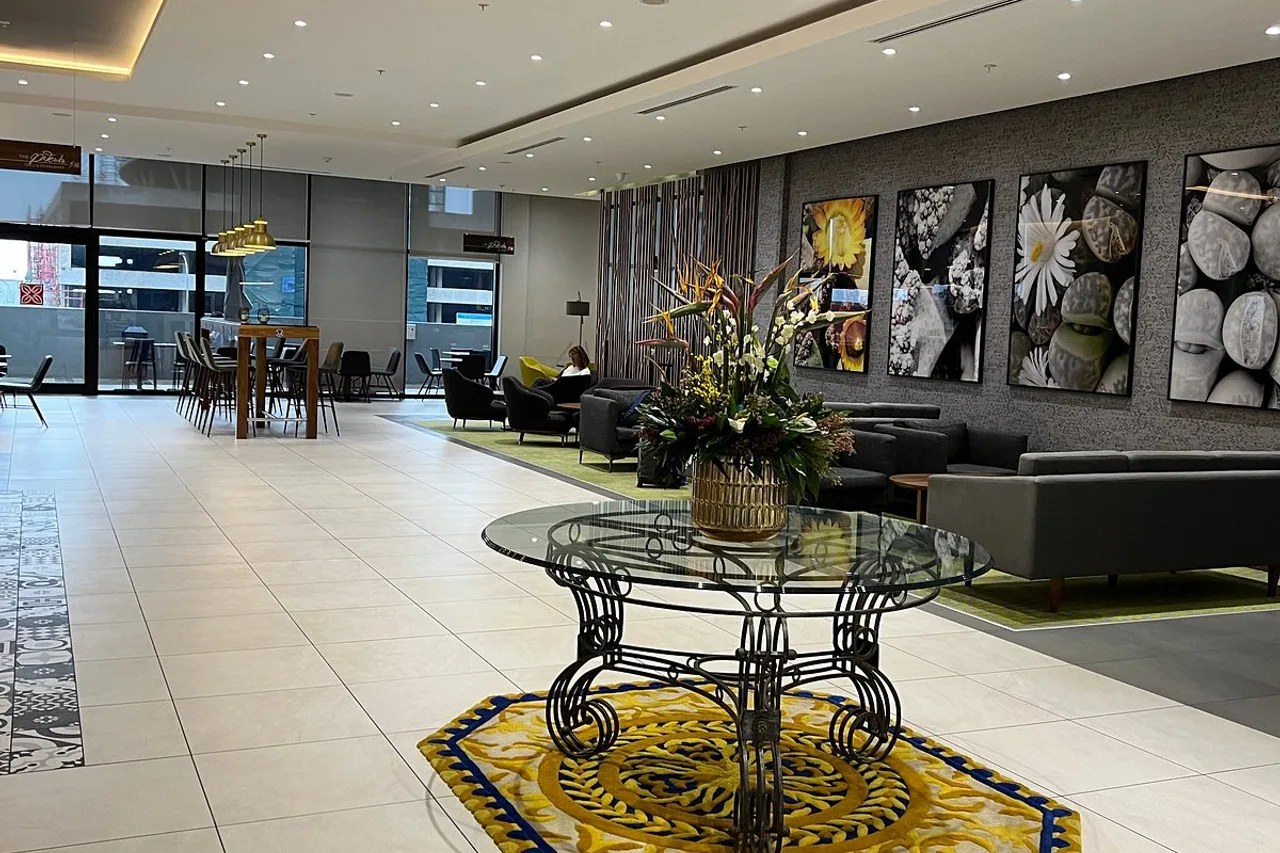 Hilton Garden Inn Windhoek — ภาพห้องพักและบรรยากาศ